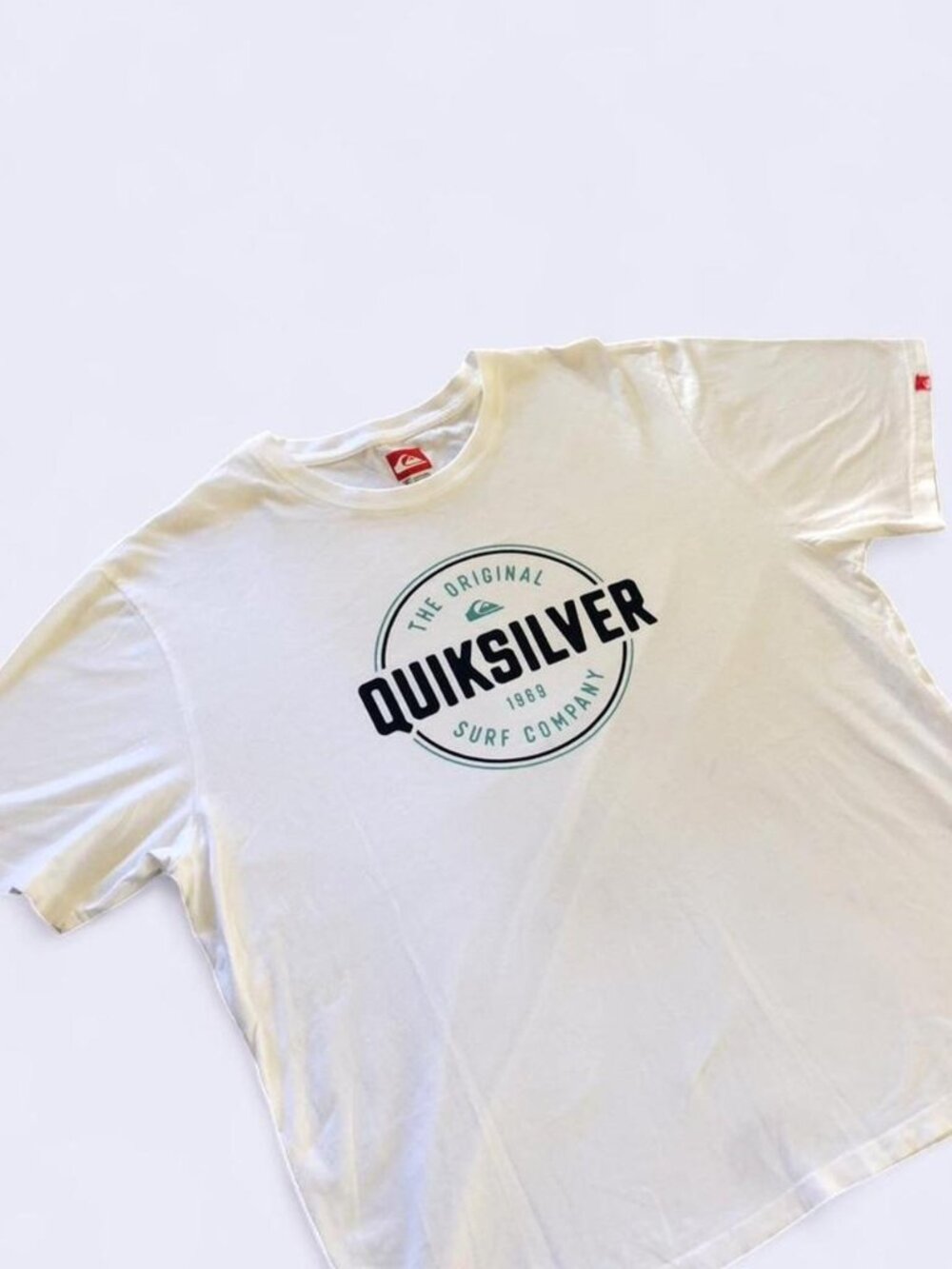 Quicksilver Men’s XL Casual Surfer T-Shirt Outdoor White Skater Shirt
